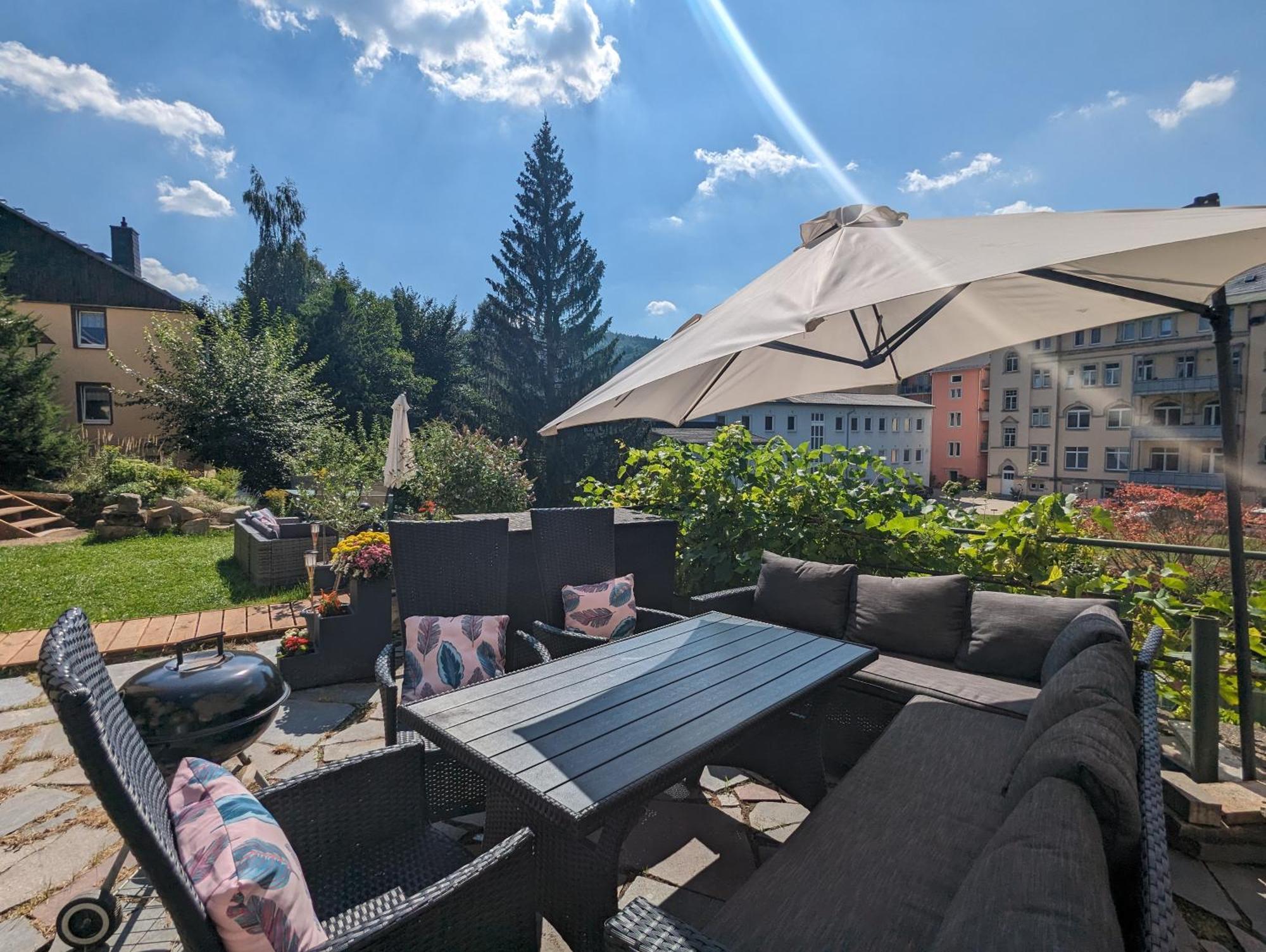Hw3 - Urlaubsmagie - Helle, Grosse Wohnung Mit Pool Sebnitz Ngoại thất bức ảnh