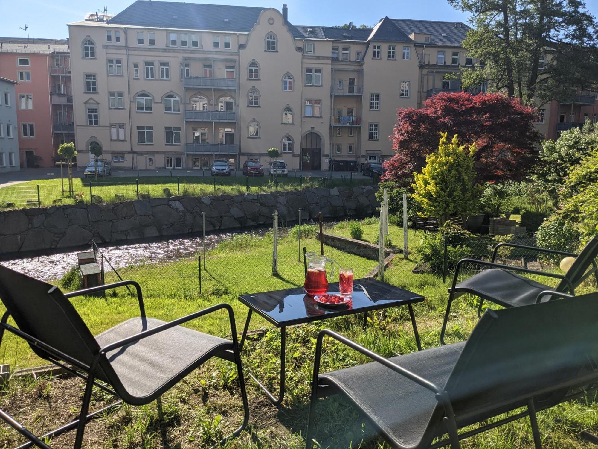 Hw3 - Urlaubsmagie - Helle, Grosse Wohnung Mit Pool Sebnitz Ngoại thất bức ảnh